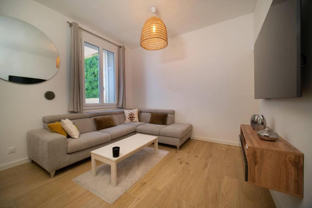 Appartement Climatise Grande Terrasse 2 Chambres Μασσαλία Εξωτερικό φωτογραφία